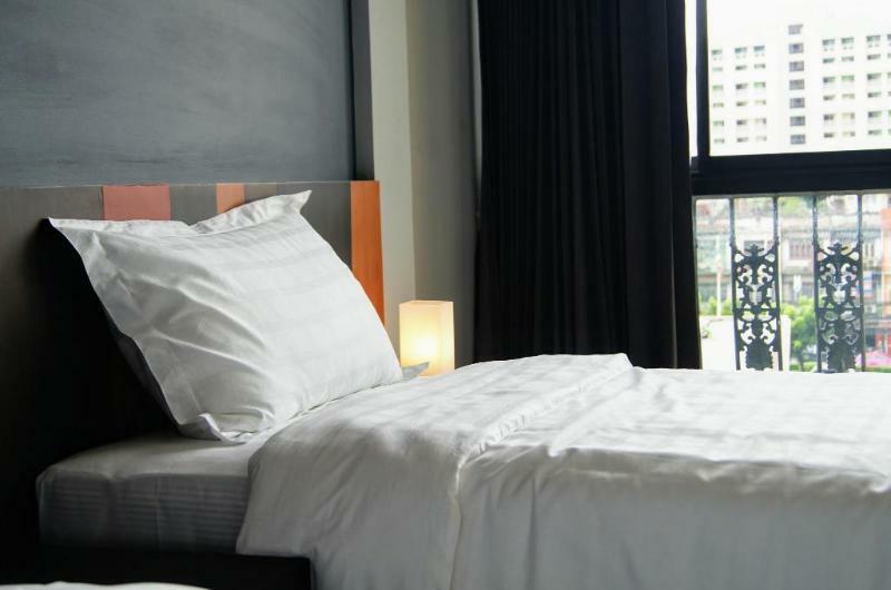 Zen Rooms Zleepmotion Bangkok Exterior foto