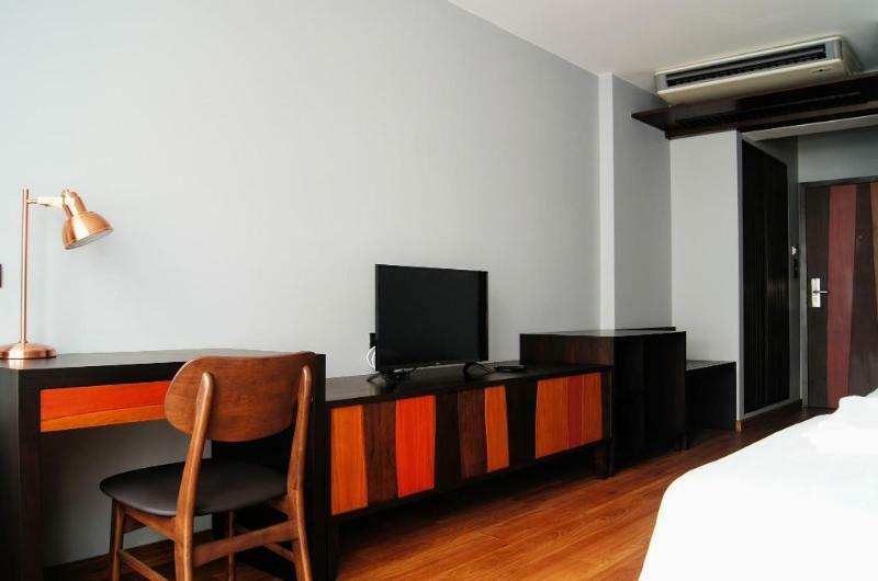 Zen Rooms Zleepmotion Bangkok Exterior foto